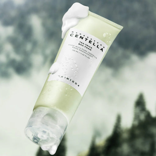 Skin1004 Madagascar Centella Tea-Trica Espuma de Limpeza 125ml